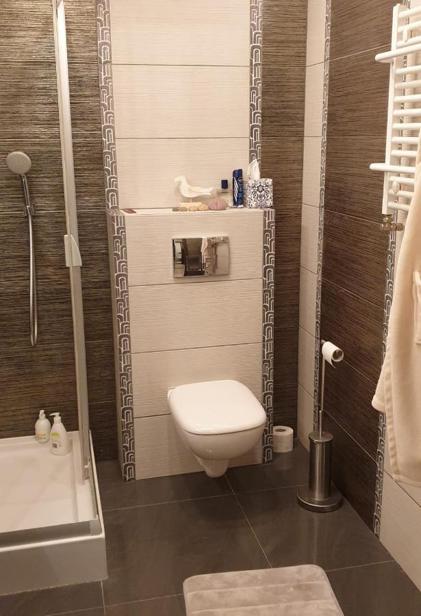 Apartament Amber Z Duzym Tarasem Apartment Колобжег Екстериор снимка