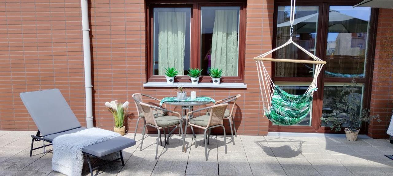 Apartament Amber Z Duzym Tarasem Apartment Колобжег Екстериор снимка