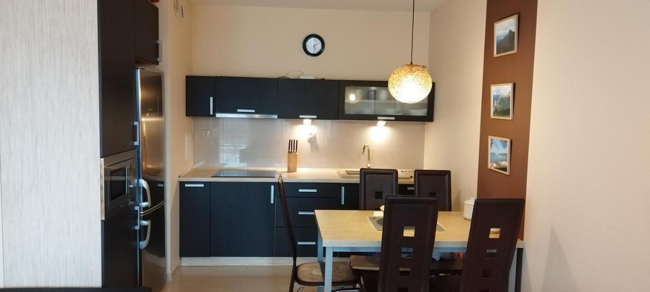 Apartament Amber Z Duzym Tarasem Apartment Колобжег Екстериор снимка
